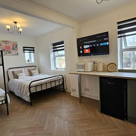 Newly Renovated Studios & Ensuite Rooms! - Camberwell London Kültér fotó