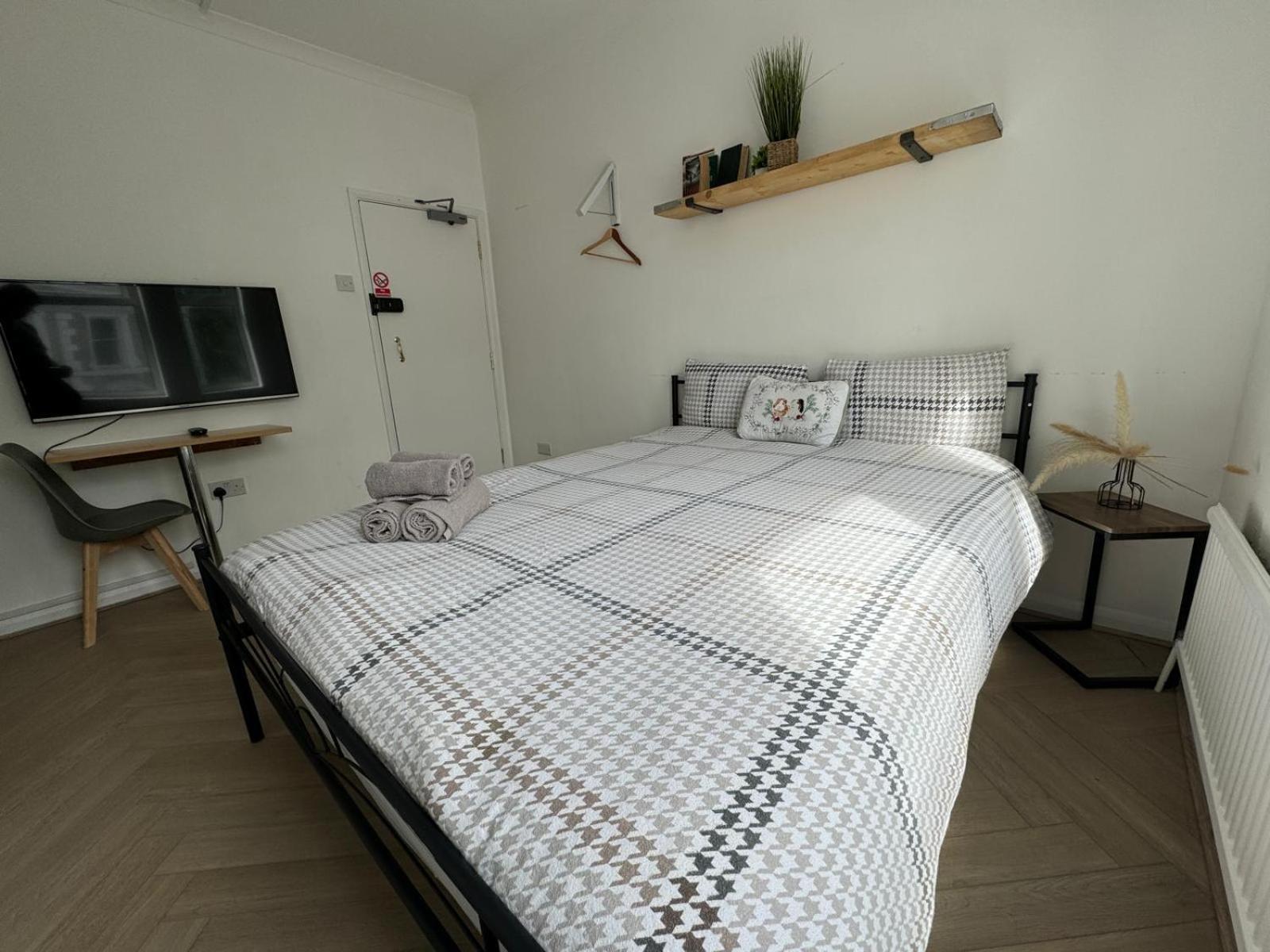 Newly Renovated Studios & Ensuite Rooms! - Camberwell London Kültér fotó