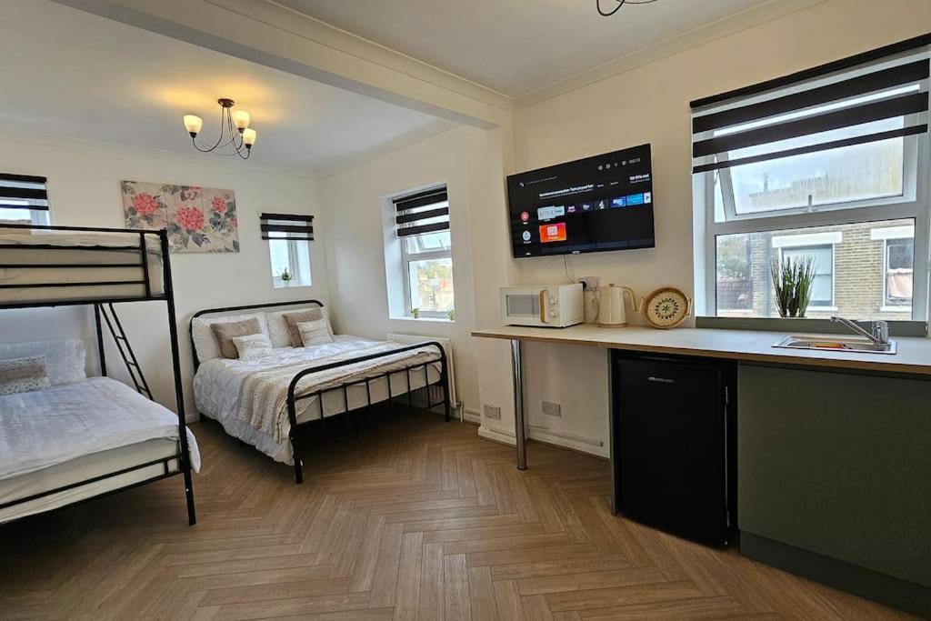 Newly Renovated Studios & Ensuite Rooms! - Camberwell London Kültér fotó